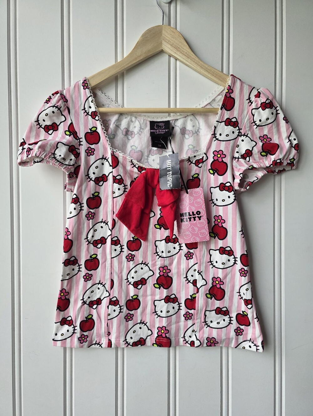 Hot Topic Hello Kitty Sanrio Pink Striped Blouse Top Apples Flowers Small Medium